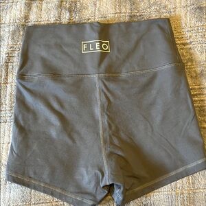 FLEO Women's Gray Shorts